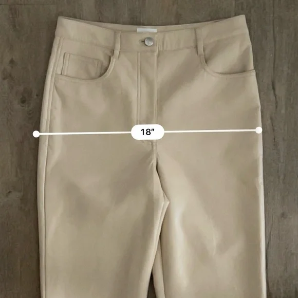 Wilfred Aritzia Melina Vegan Leather Straight Leg Pants - Cream Beige - Size 8 - Picture 10 of 12